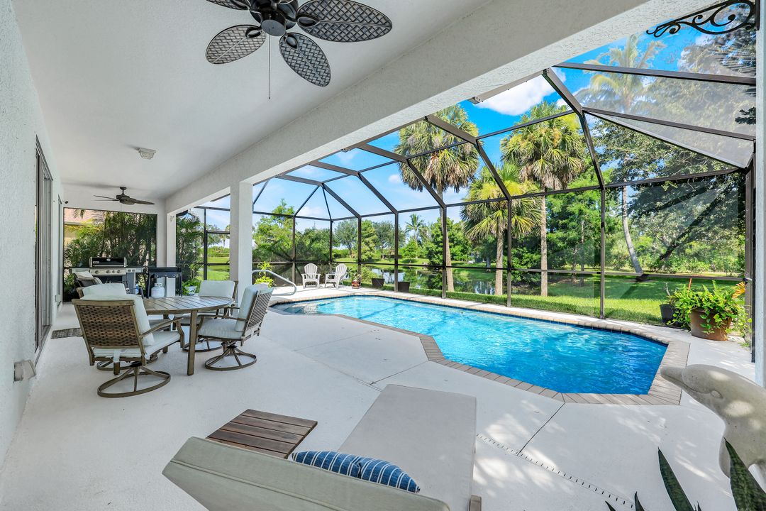9764 Mendocino Dr, Fort Myers, FL 33919