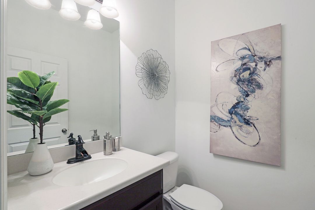 8598 Sumner Ave, Fort Myers, FL 33908