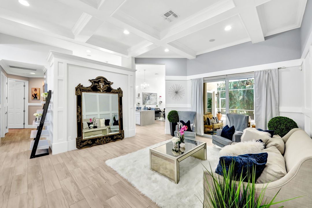 8910 Paseo De Valencia St, Fort Myers, FL 33908