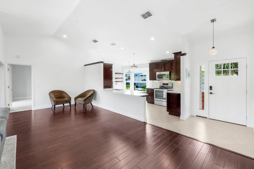 27136 Belle Rio Dr, Bonita Springs, FL 34135