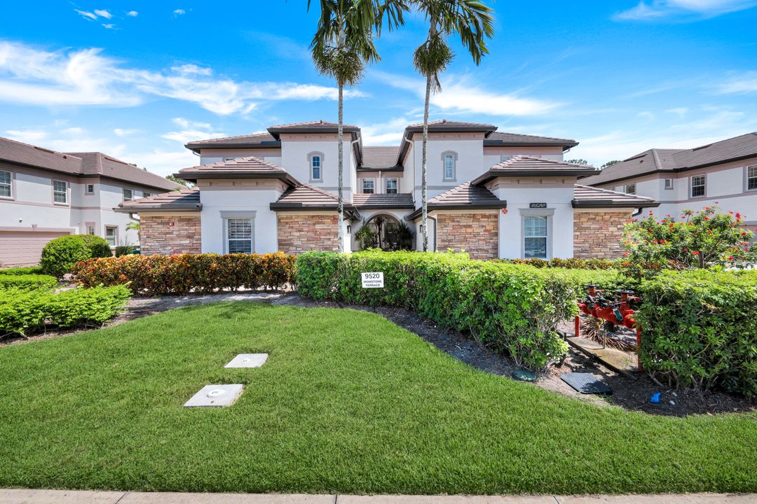 9520 Ironstone Terrace #202, Naples, FL 34120