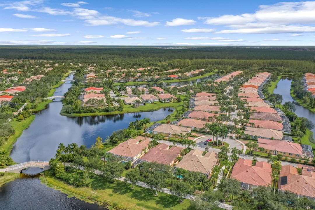 28827 Vermillion Ln, Bonita Springs, FL 34135