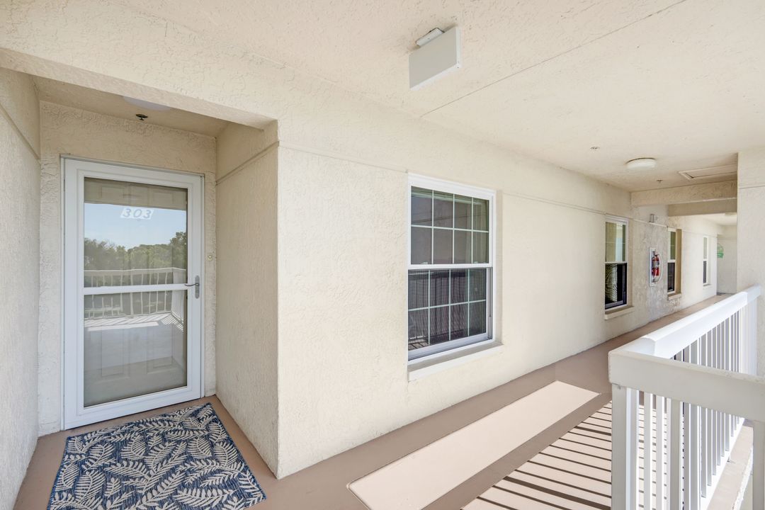 4130 Bayhead Dr #303, Bonita Springs, FL 34134