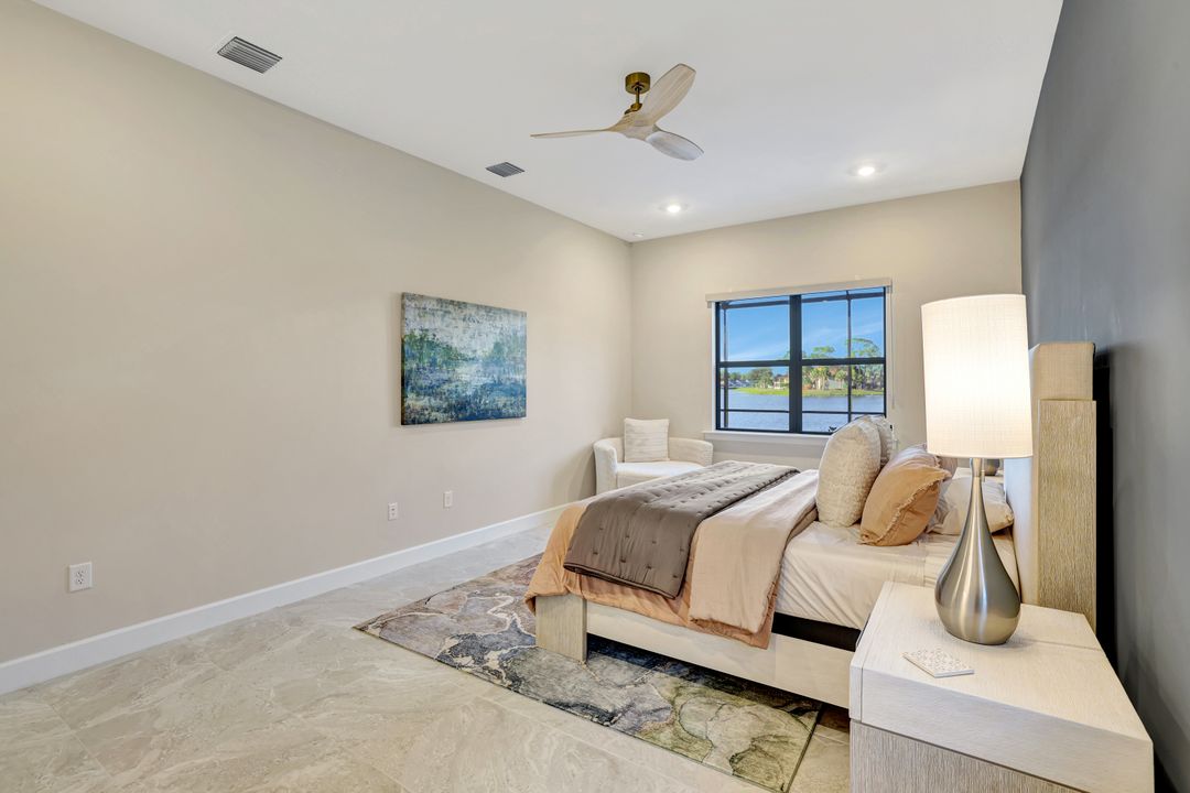 10112 Seaside Wy, Bonita Springs, FL 34135