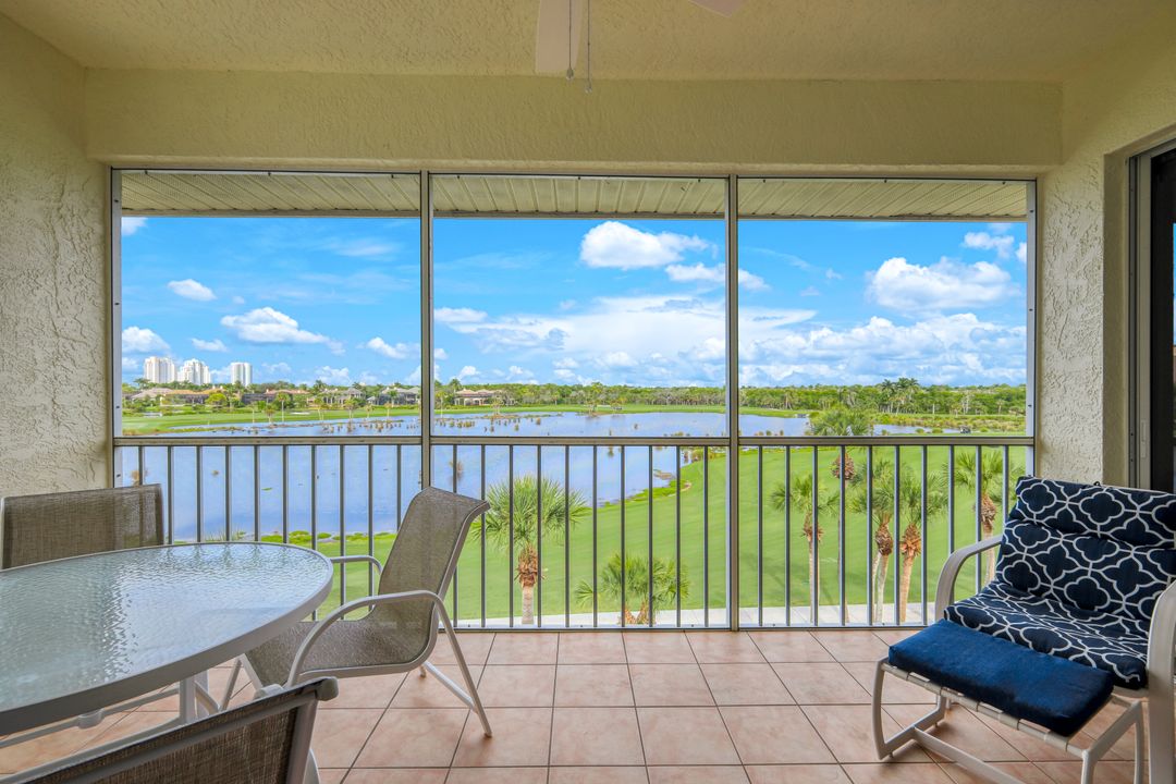 4130 Bayhead Dr #302, Bonita Springs, FL 34134