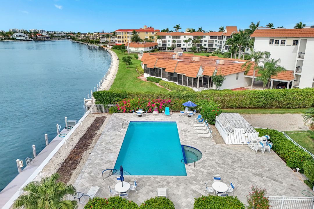 710 W Elkcam Cir #204, Marco Island, FL 34145