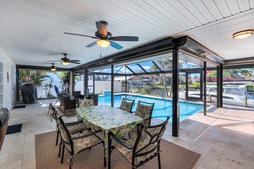1528 SW 52nd Ln, Cape Coral, FL 33914