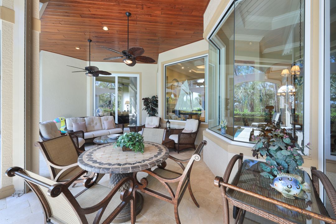 3848 Mahogany Bend Dr, Naples, FL 34114