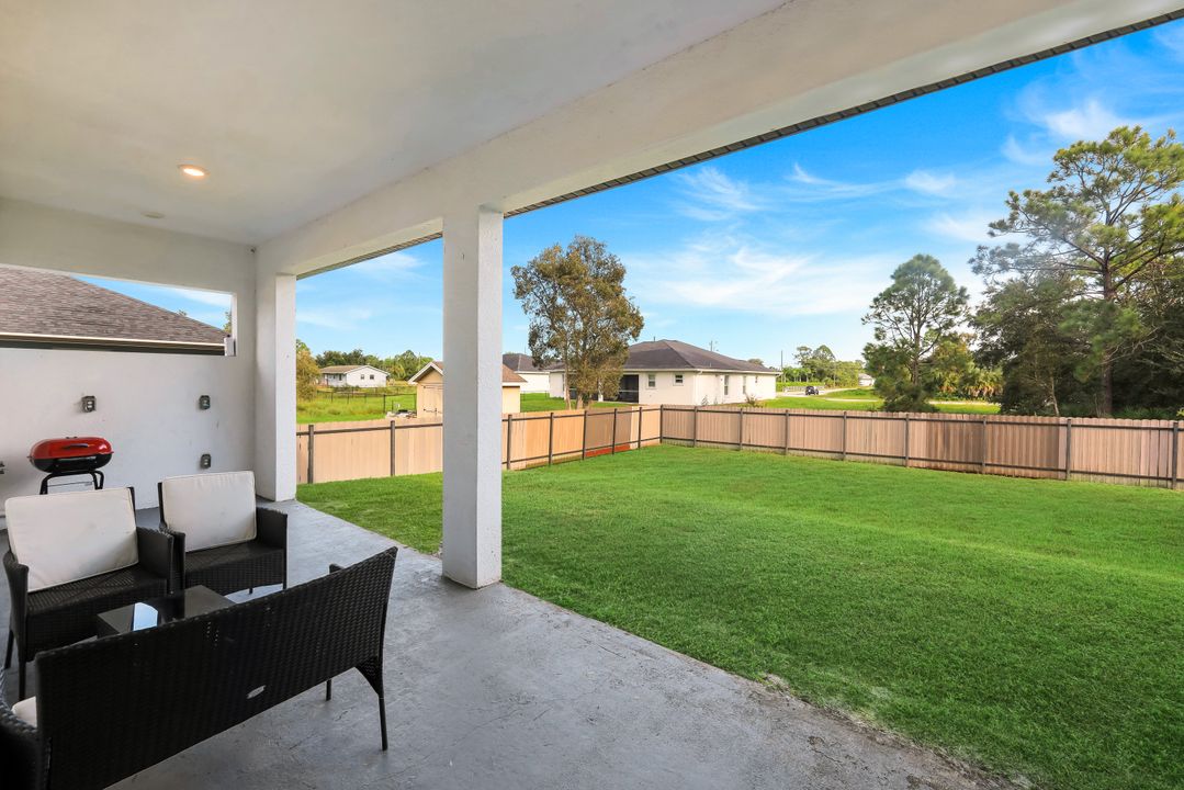 3602 41st St SW, Lehigh Acres, FL 33976