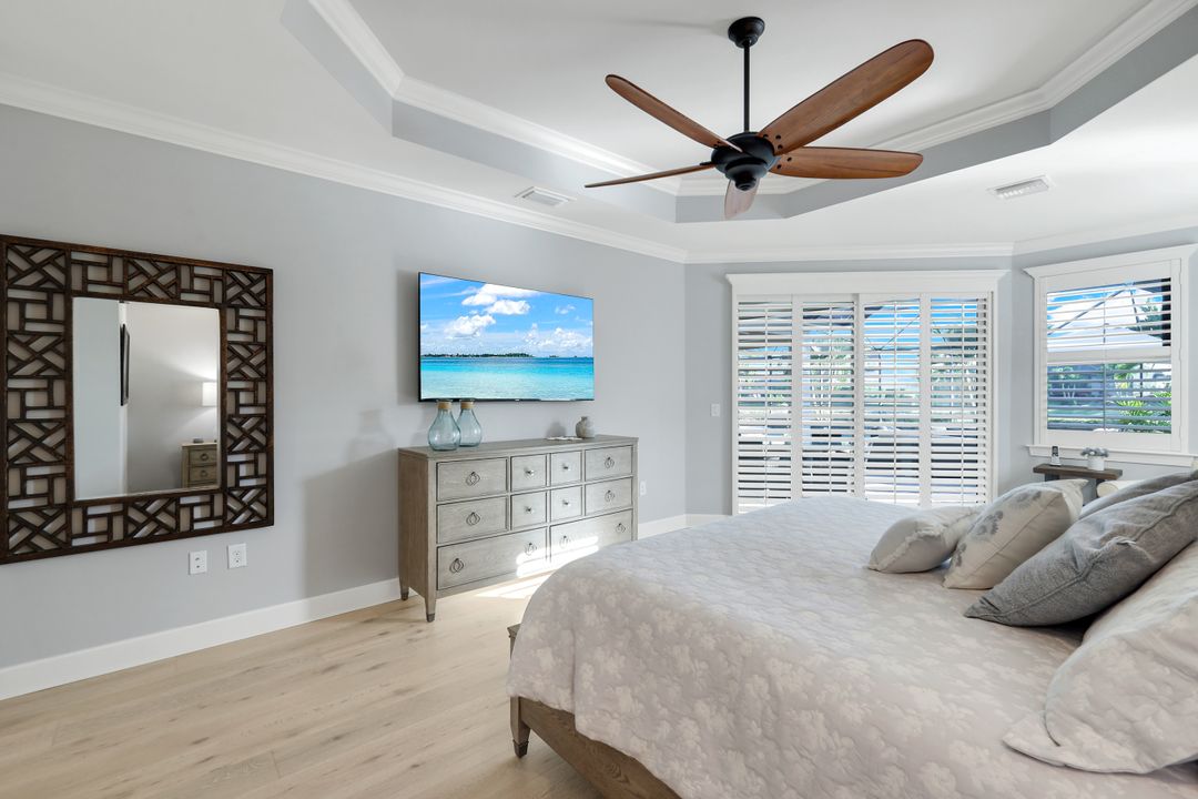 9356 Slate Ct, Naples, FL 34120