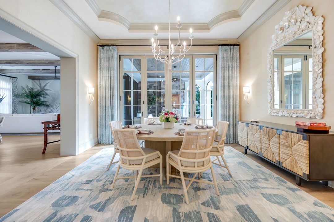 81 Gulf Shore Blvd S, Naples, FL 34102