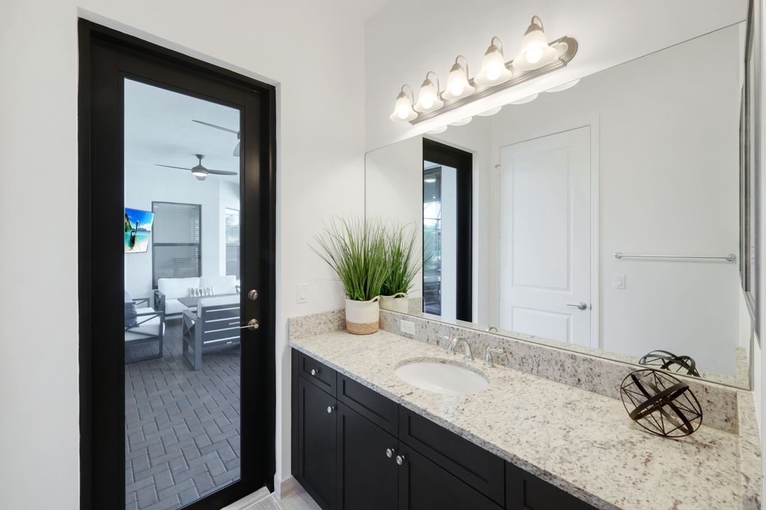 4549 Azalea Dr, Naples, FL 34119