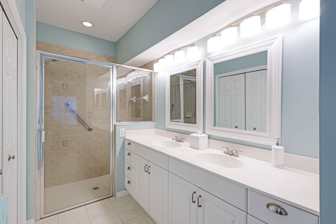 6360 Lexington Ct #101, Naples, FL 34110