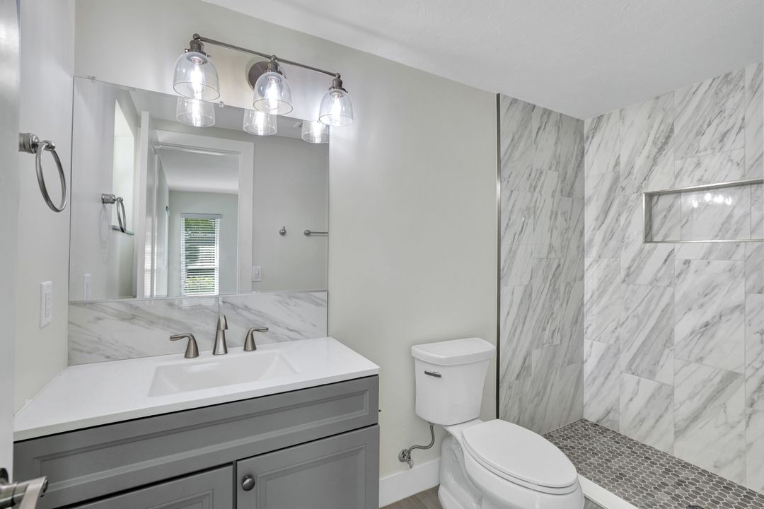 265 Georgetown Blvd, Naples, FL 34102