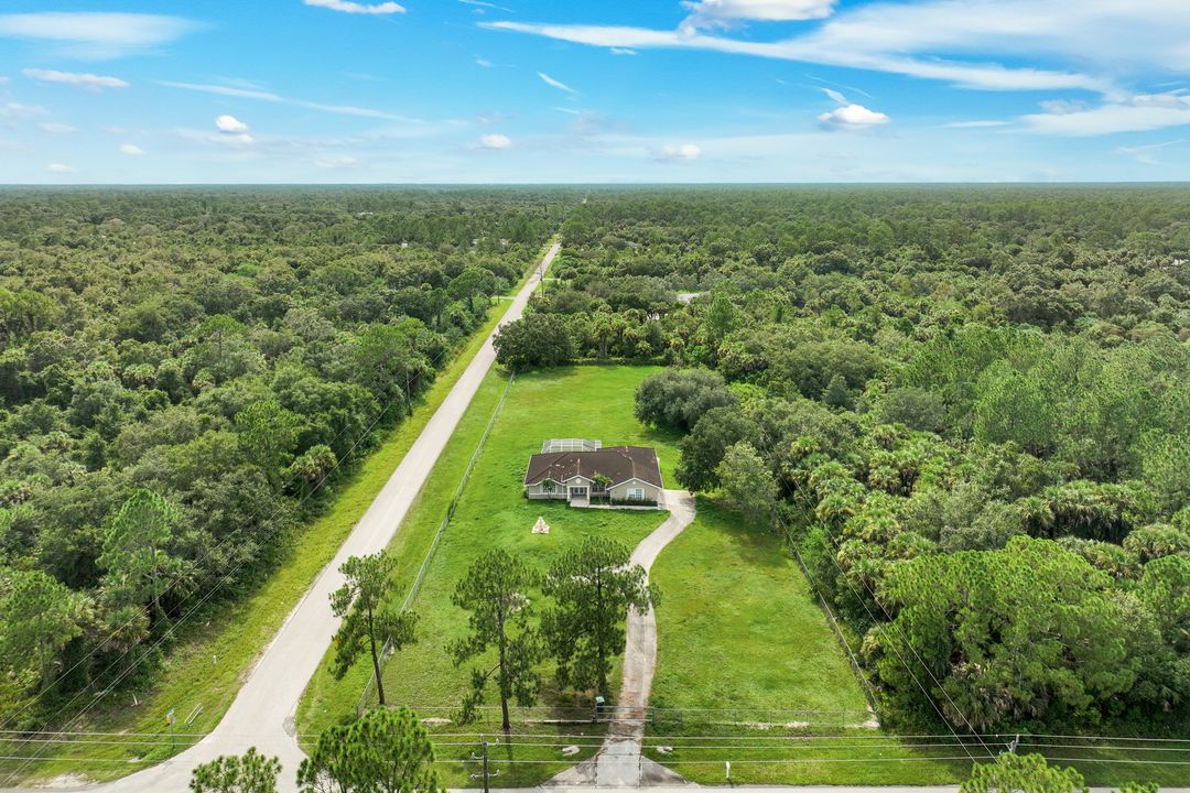 1795 Desoto Blvd S, Naples, FL 34117