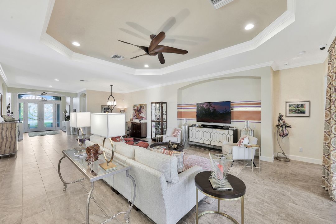 8908 Savona Ct, Naples, FL 34119