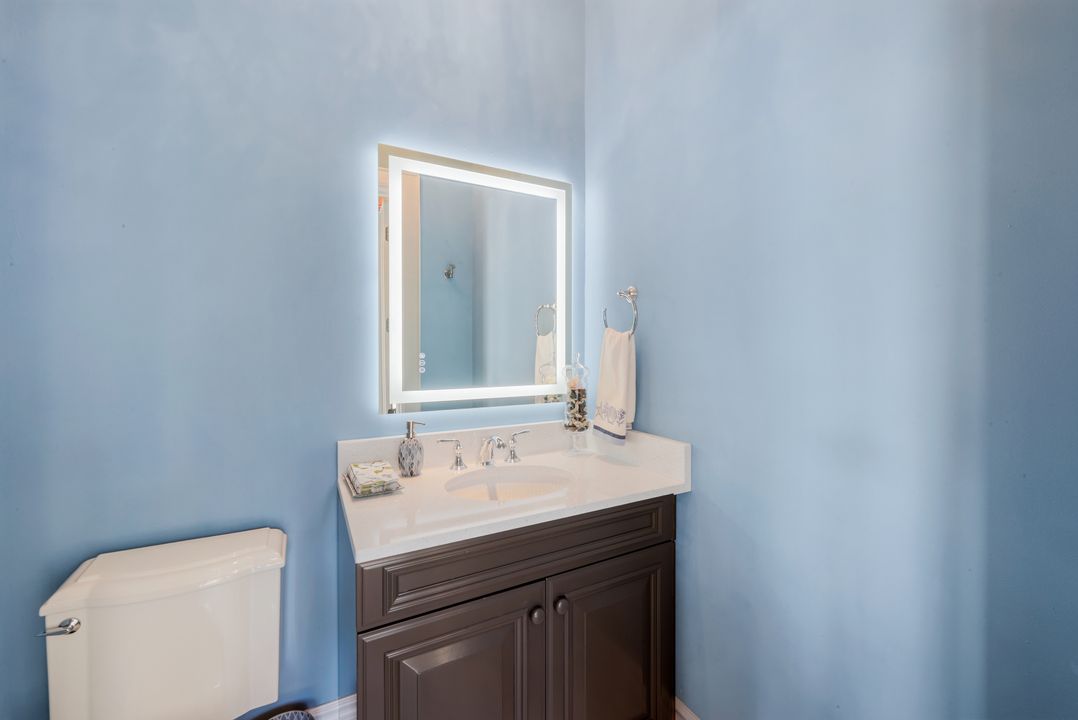 1561 Marsh Wren Ln, Naples, FL 34105