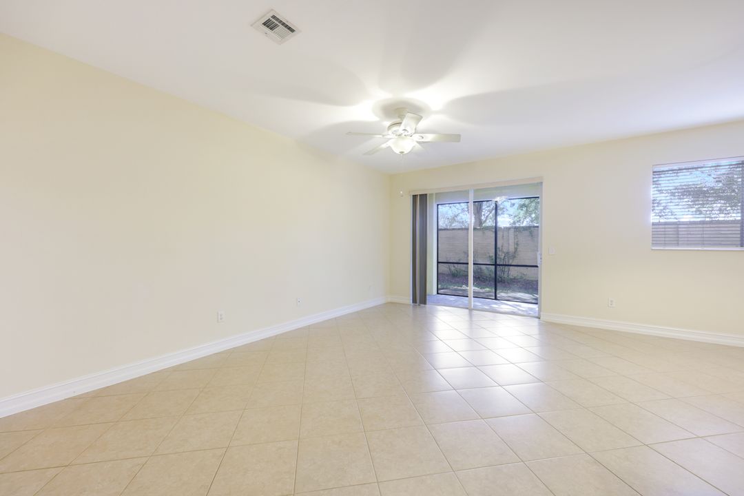 20720 Brassy Pine Way #29, Estero, FL 33928