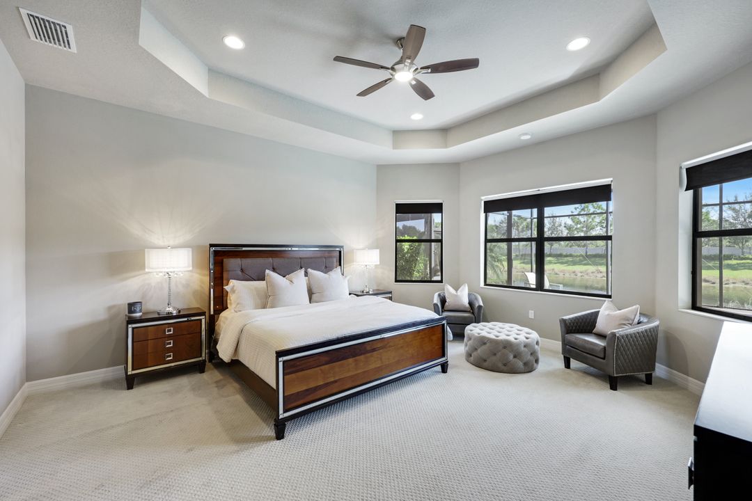 4394 Caldera Cir, Naples, FL 34119