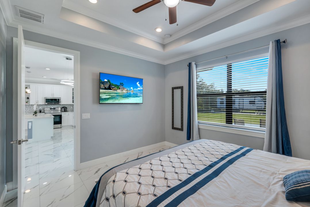 3460 20th Ave NE, Naples, FL 34120