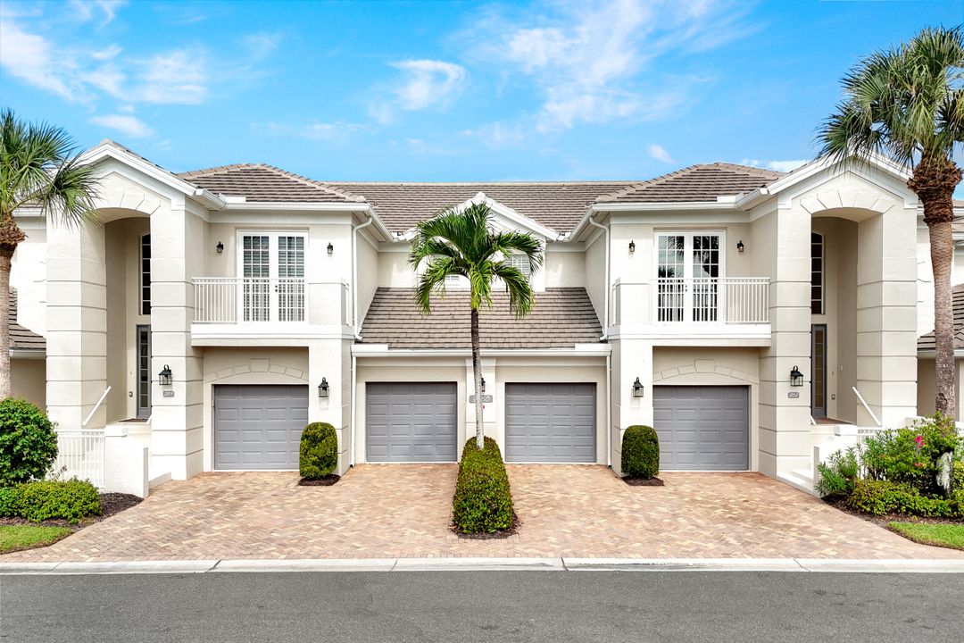 9560 Cypress Hammock Cir #202, Estero , FL 34135