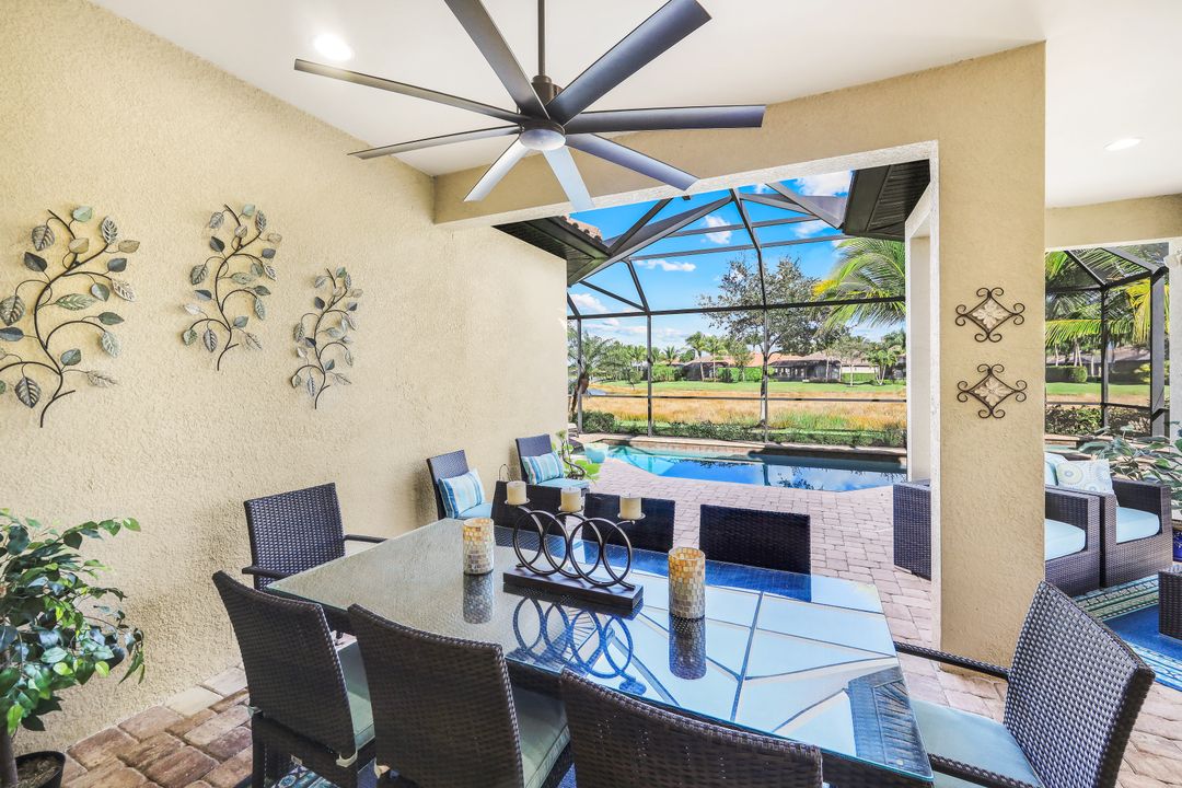 9539 Campanile Cir, Naples, FL 34114