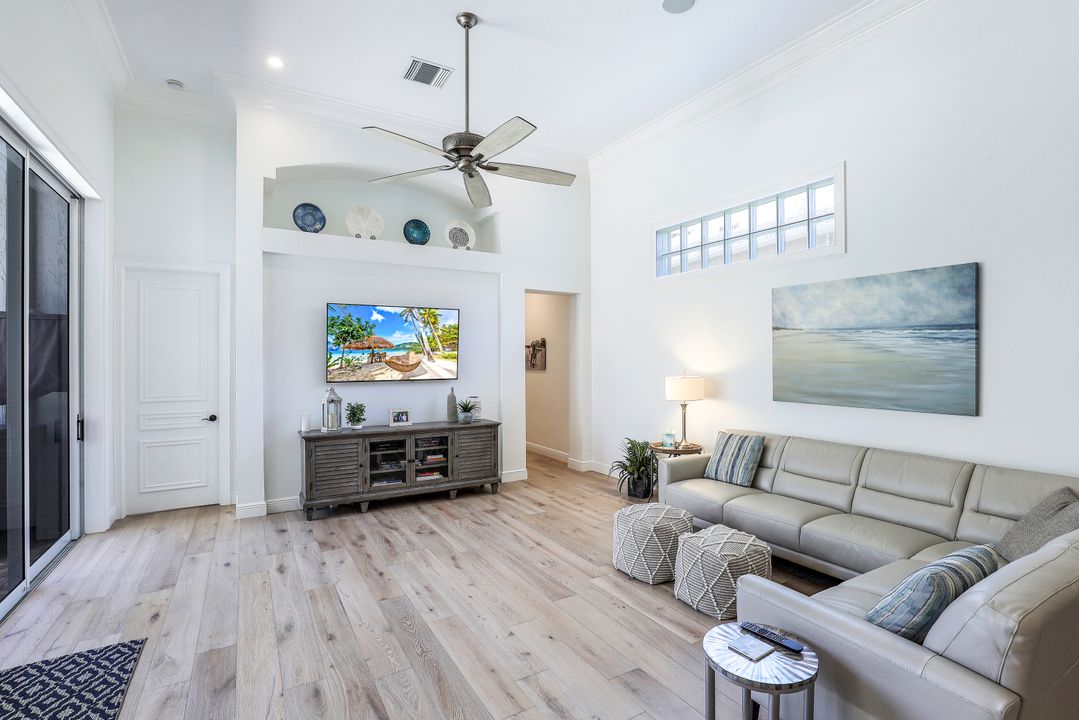 18132 Via Caprini Dr, Miromar Lakes, FL 33913