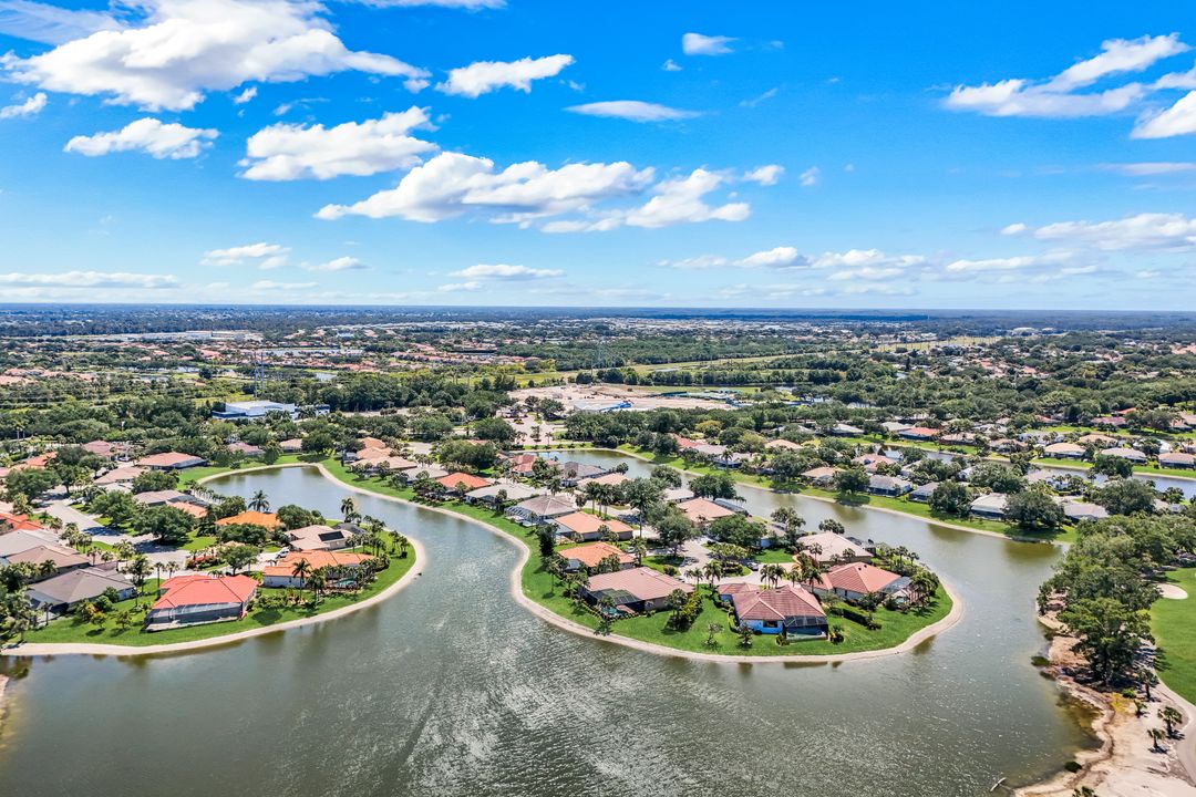 12570 Walden Run Dr, Fort Myers, FL 33913