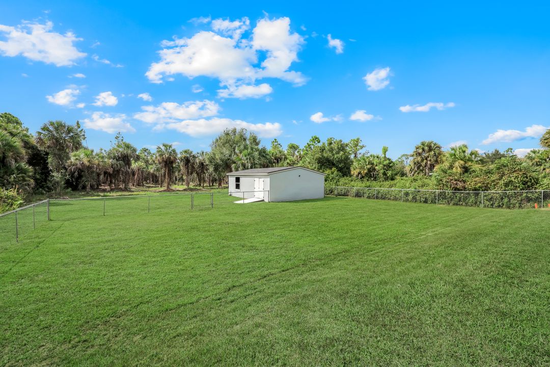 2180 12th Ave NE, Naples, FL 34120