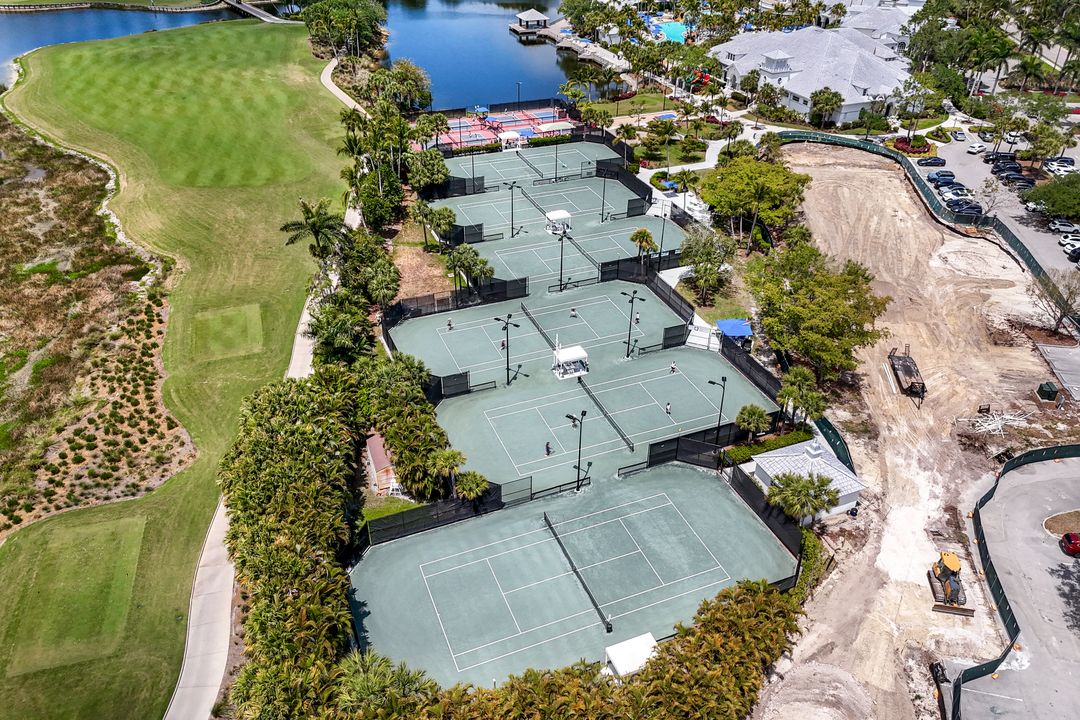 3950 Deer Crossing Ct #203, Naples, FL 34114
