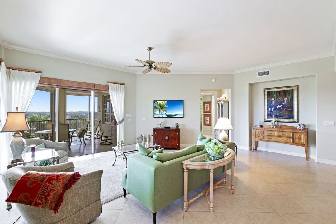 570 El Camino Real #5201, Naples, FL 34119