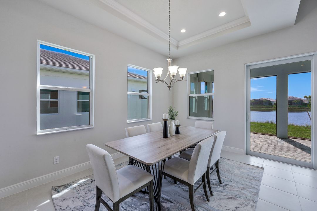 9109 Caicos Wy, Naples, FL 34114