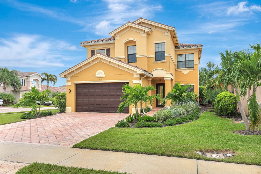 3430 Tigris Ln, Naples, FL 34119