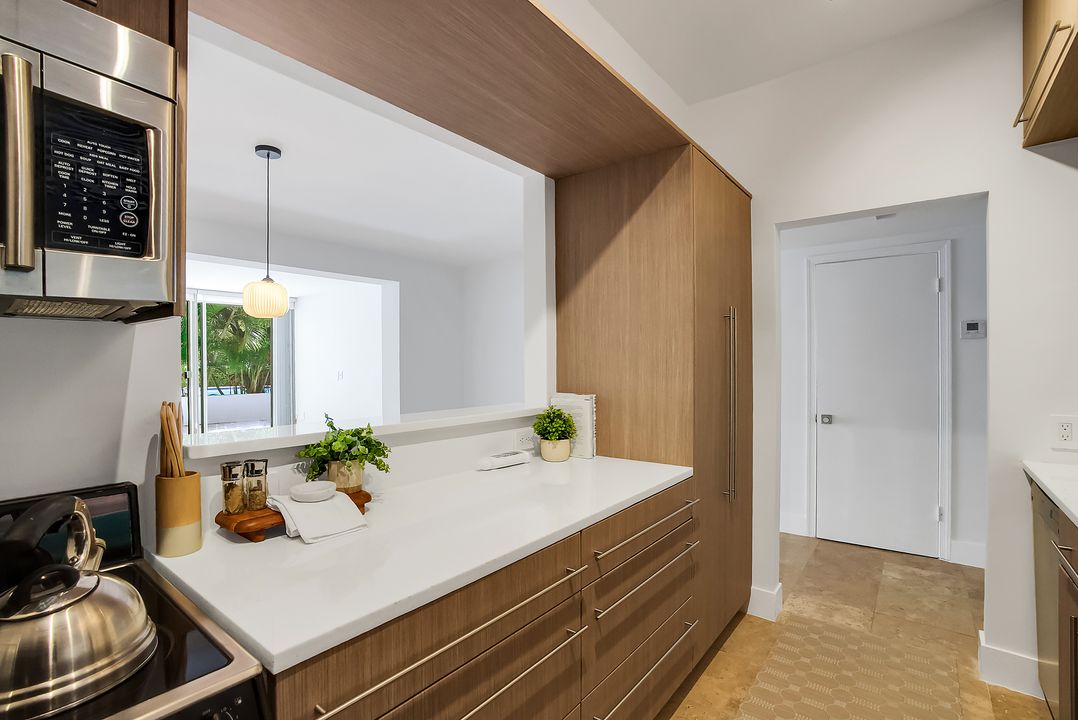 155 Ocean Ln Dr #103, Key Biscayne, FL 33149