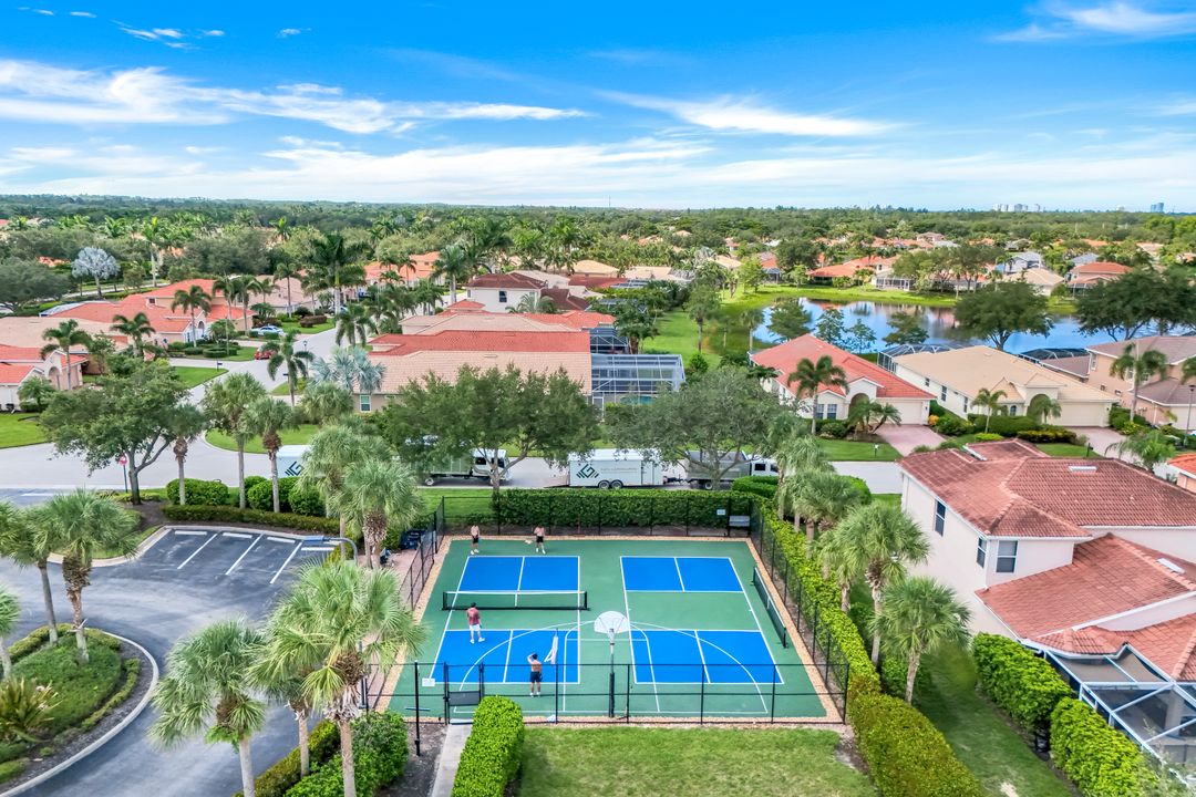 9226 Astonia Way, Fort Myers, FL 33967