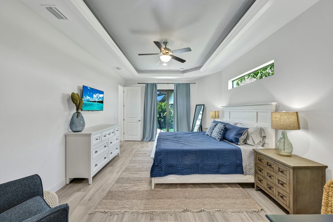 1617 El Dorado Pkwy W, Cape Coral, FL 33914