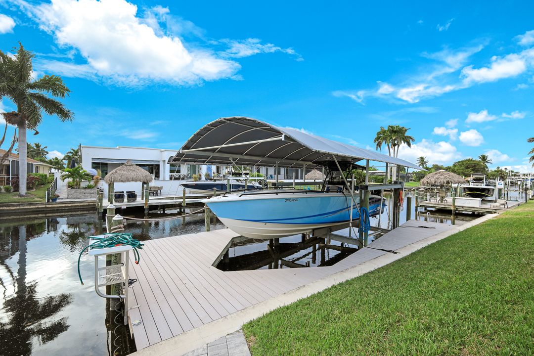 5130 Atlantic Ct, Cape Coral, FL 33904