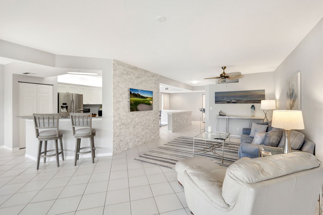 6895 Rain Lily Rd Apt 103 ##103, Naples, FL 34109