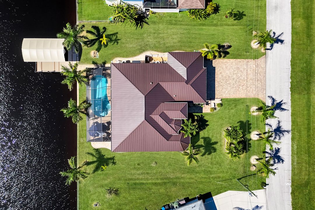 2208 NW 38th Pl, Cape Coral, FL 33993