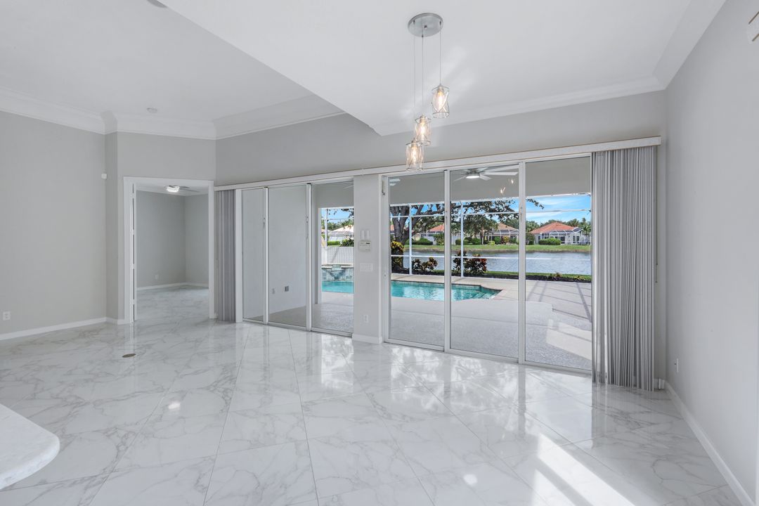 3759 Whidbey Way, Naples, FL 34119