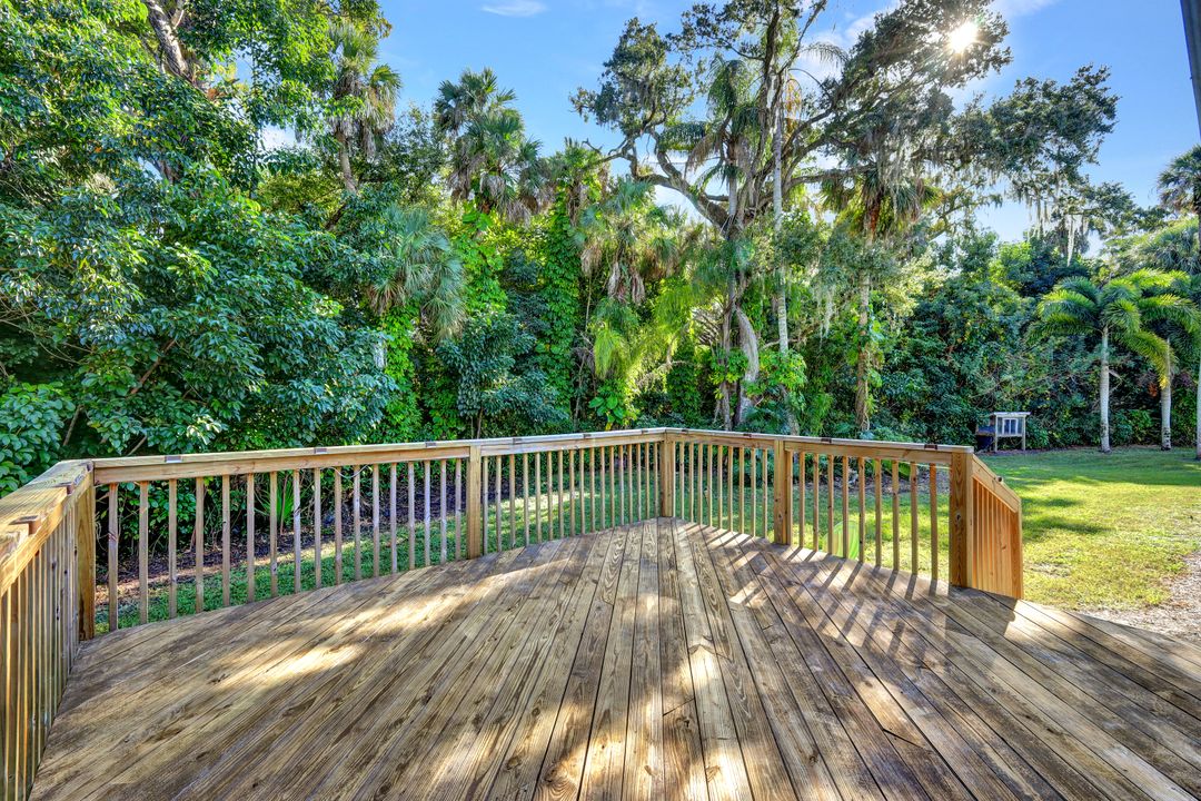 1345 Barrett Rd, North Fort Myers, FL 33903