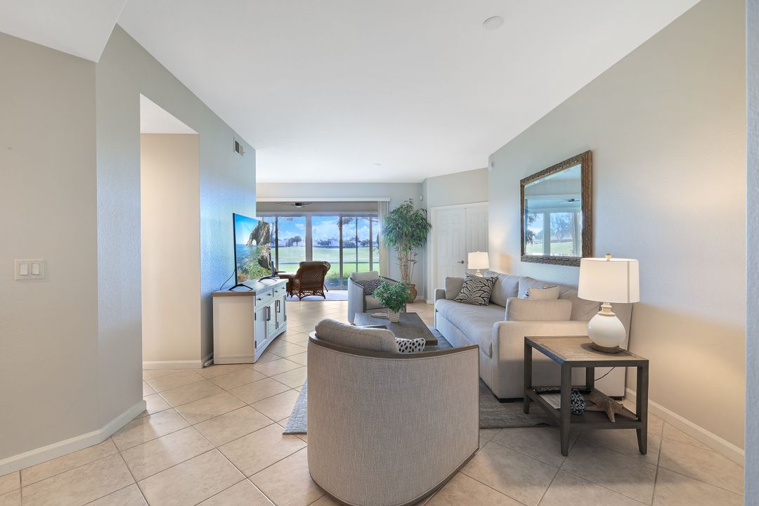 9211 Palmetto Ridge Dr #101, Bonita Springs, FL 34135