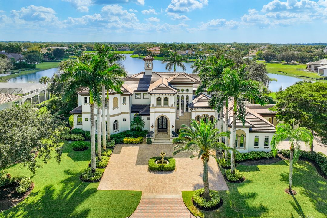 28790 Blaisdell Dr, Naples, FL 34119