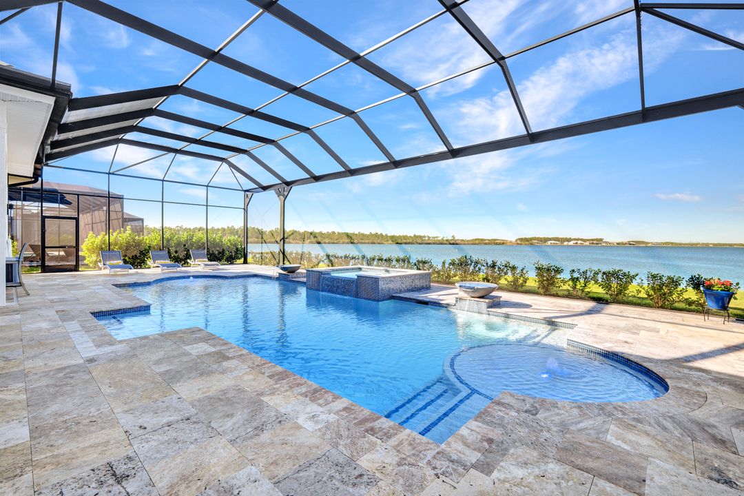 17500 Blue Sapphire Dr, Fort Myers, FL 33913