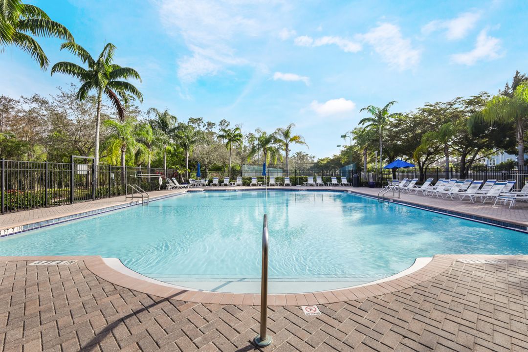 10028 Ravello Blvd, Fort Myers, FL 33905