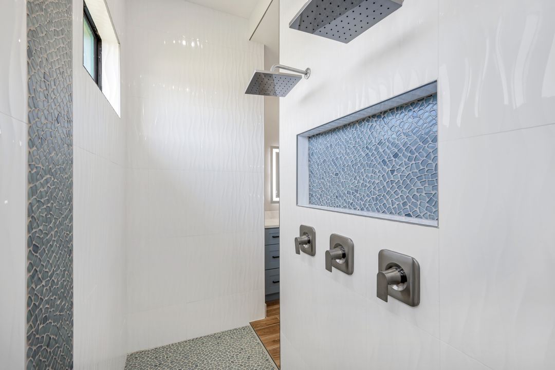 1909 NW 32nd Ct, Cape Coral, FL 33993