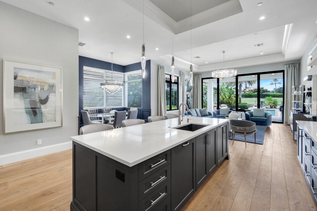 16448 Talis Park Dr, Naples, FL 34110