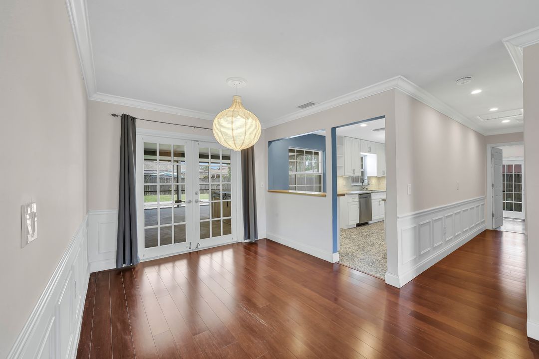 3950 Mohawk Pl, Naples, FL 34112