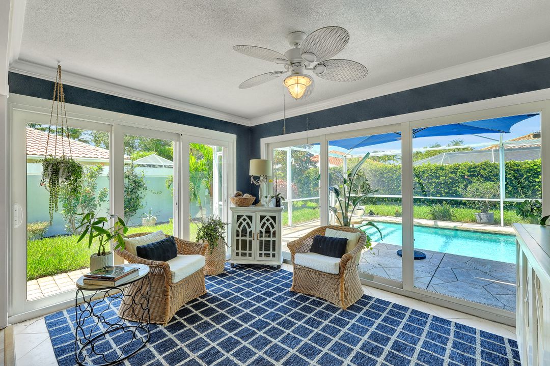 5011 Kingston Way, Naples, FL 34119