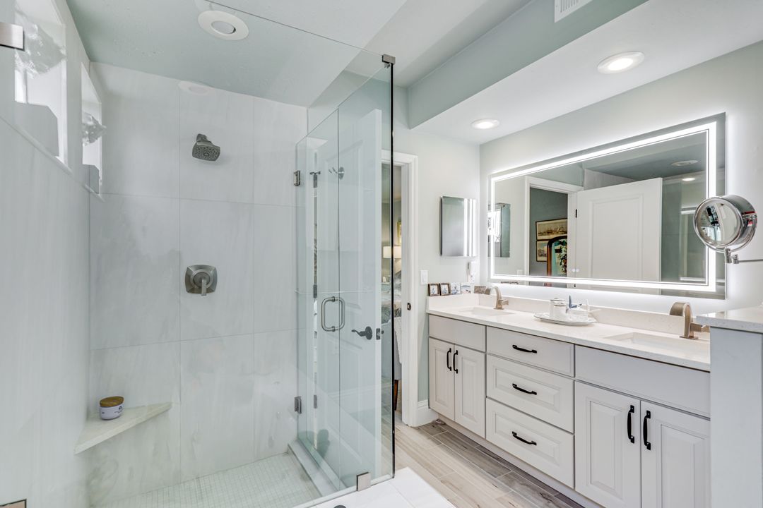 788 Willowbrook Dr #502, Naples, FL 34108